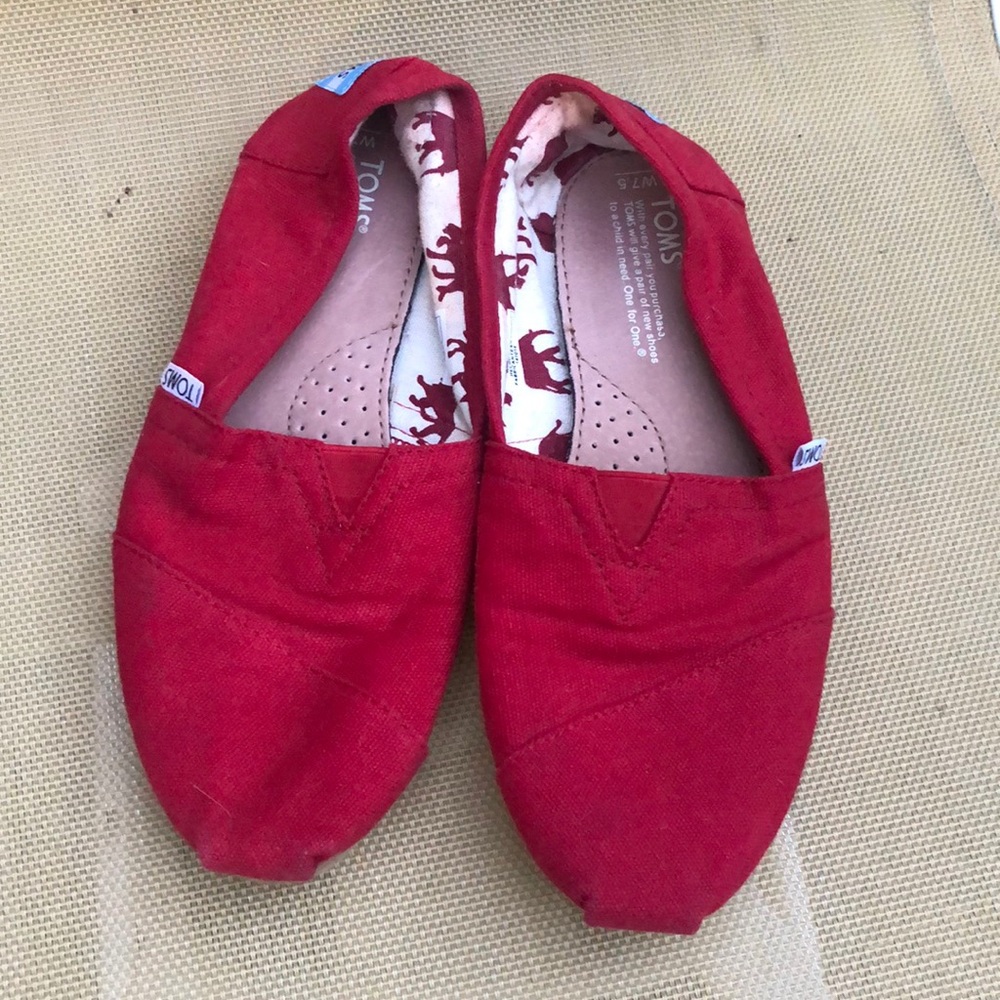 Red Toms